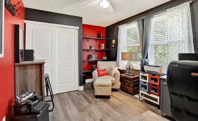 Building Photo - 535 Brandywine Dr