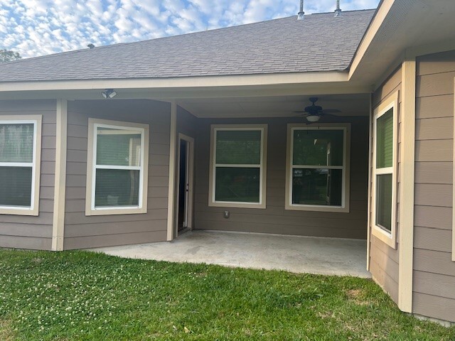 Building Photo - 19914 S Plantation Estates Dr