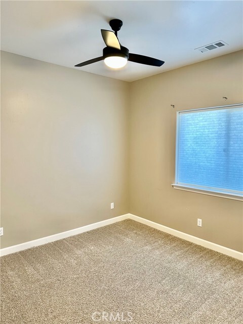Building Photo - 655 Catala Wy