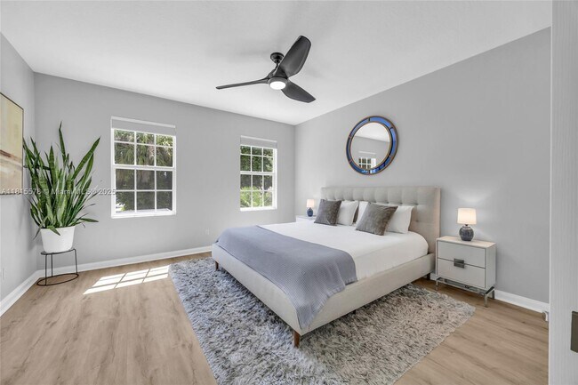 Building Photo - 418 Capistrano Dr