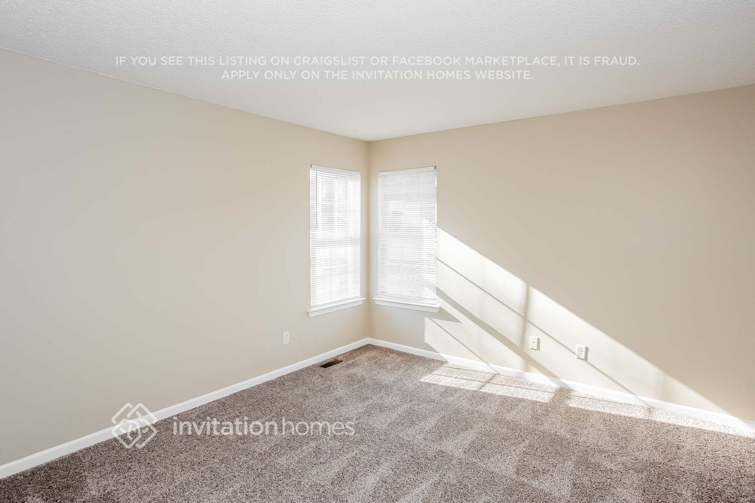 Building Photo - 9906 Sweet Plum Dr