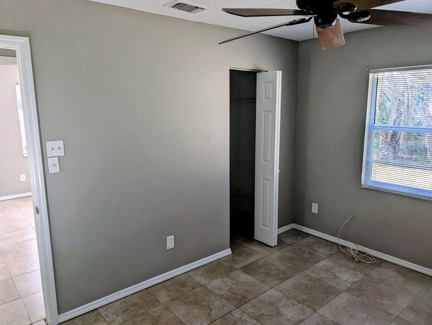 Building Photo - 1483 Elderton Dr