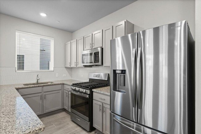 Building Photo - 9015 Cattle Baron Path