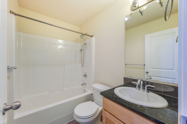 Building Photo - 3Bd Bothell Home!