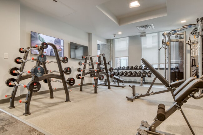 Building Photo - 3000 Pearl Pkwy