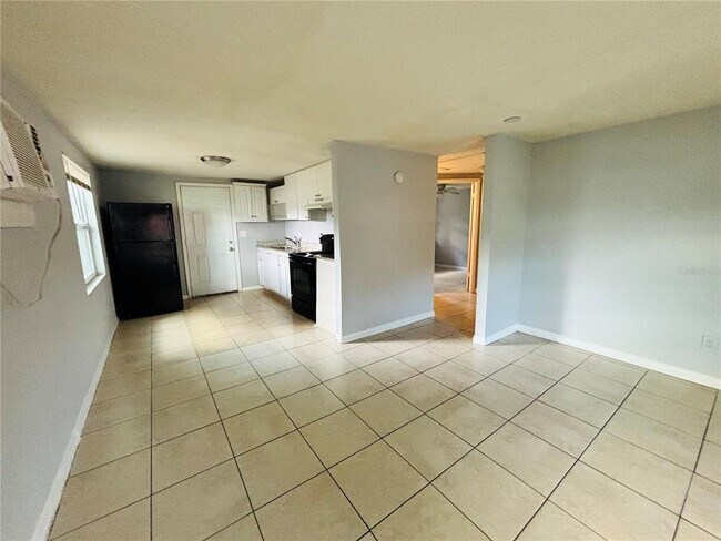 Building Photo - 11733 N 12th St