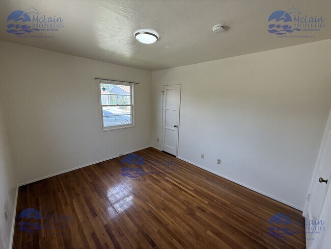 Building Photo - 4236 Corinth St