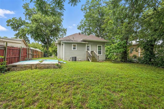 Building Photo - 3202 Caddo St