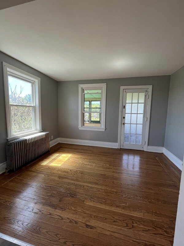 Primary Photo - 240 Saratoga St
