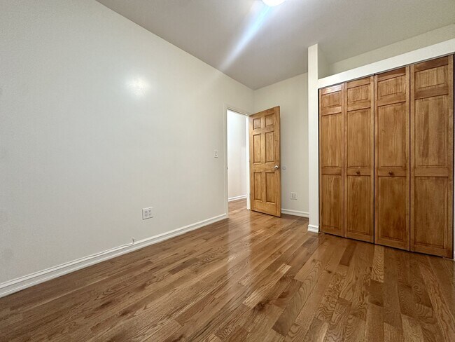 Building Photo - 610 W 150th St