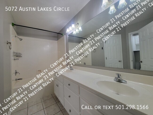 Building Photo - 5072 Austin Lakes Cir