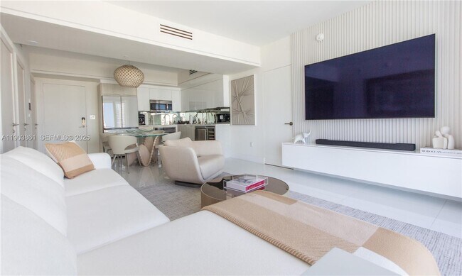 Building Photo - 92 SW 3rd St