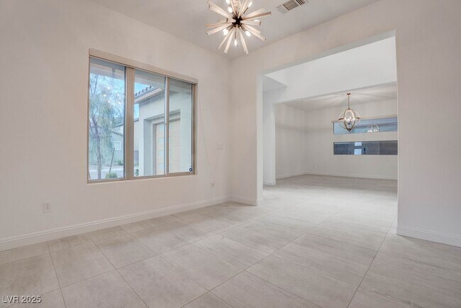 Building Photo - 230 Carmel Sky St