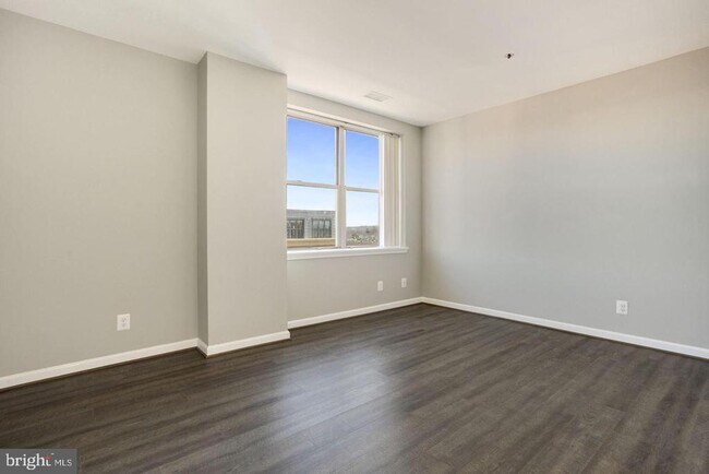 Building Photo - 1200 Braddock Pl