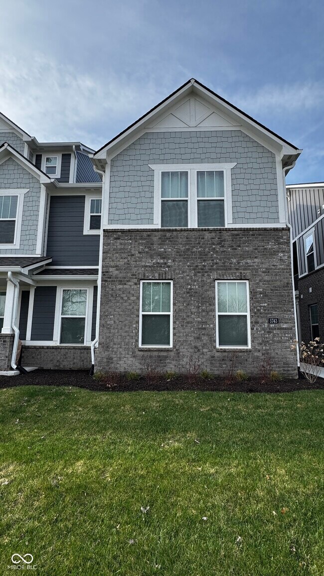 Building Photo - 5743 W 750 N