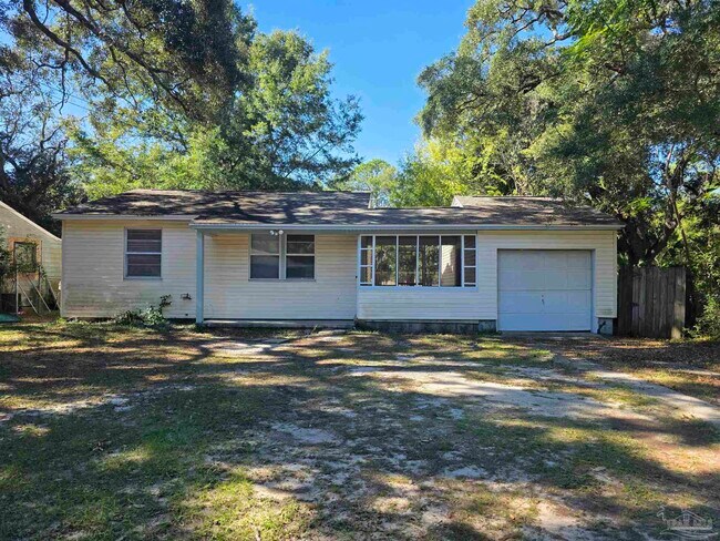 Primary Photo - 35 Kennington Dr