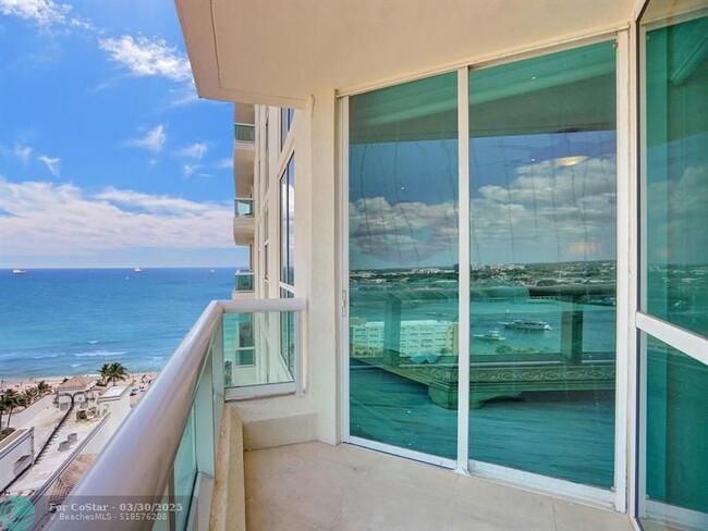 Building Photo - 101 S Fort Lauderdale Beach Blvd