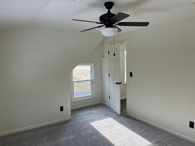 Building Photo - 1859 US-158