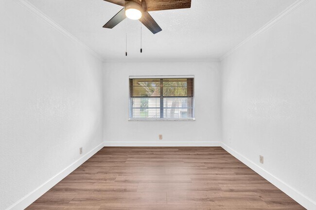 Building Photo - 1291 NW 13th St