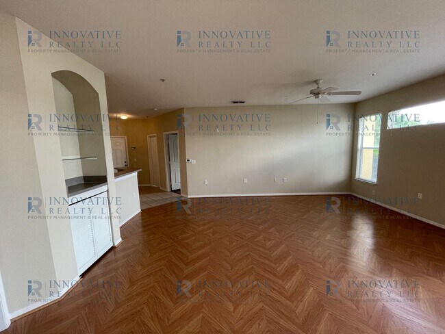 Building Photo - 2BR/2BA First Floor Condo in Visconti in M...