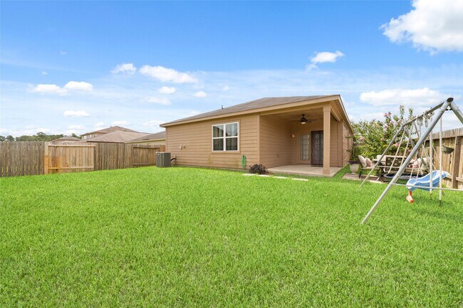 Building Photo - 12054 Fairquarter Ln