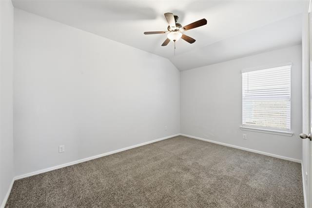 Building Photo - 413 Foxhunter St