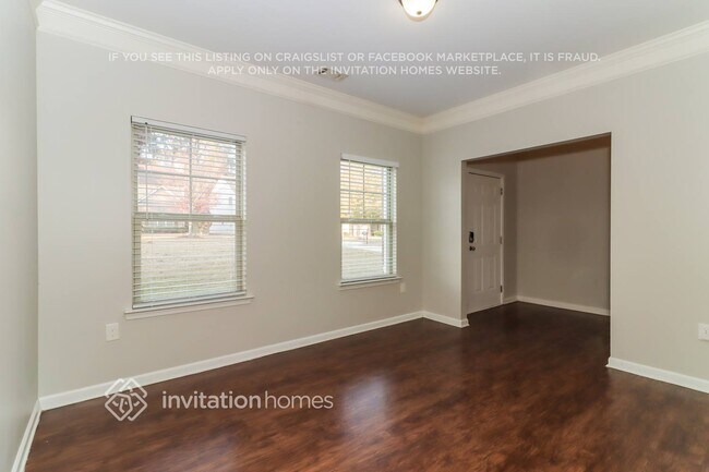 Building Photo - 3165 Franklin St