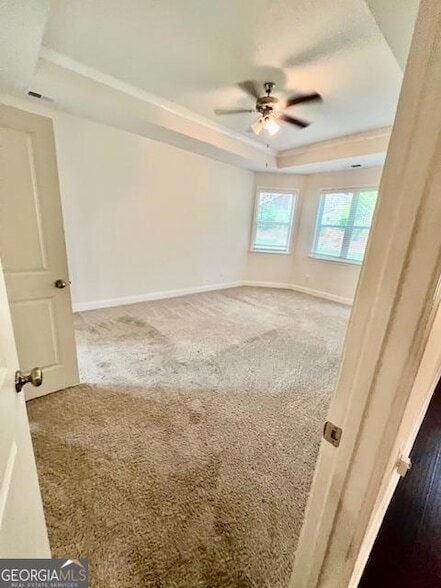 Building Photo - 600 Rosehill Ln SW