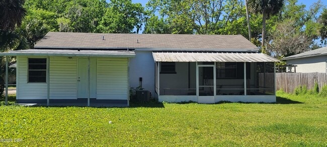 Building Photo - 921 S Palmetto Ave