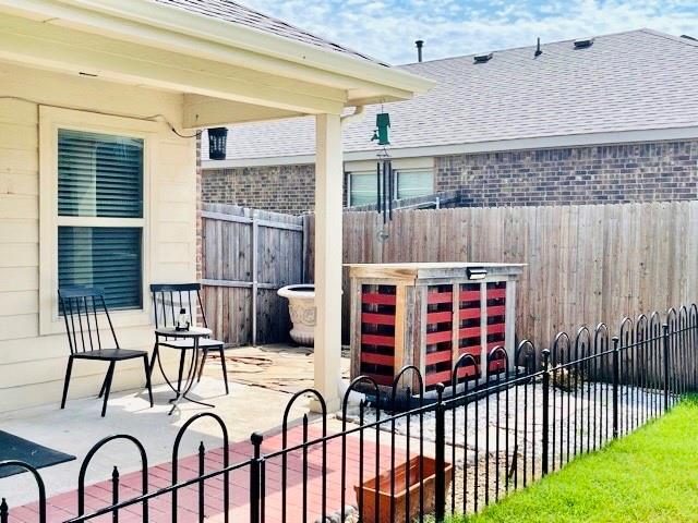 Building Photo - 2134 Shady Glen Trail