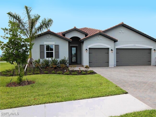 Primary Photo - 2051 Grove Dr