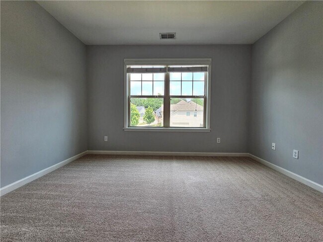 Building Photo - 3218 Leyden Ct