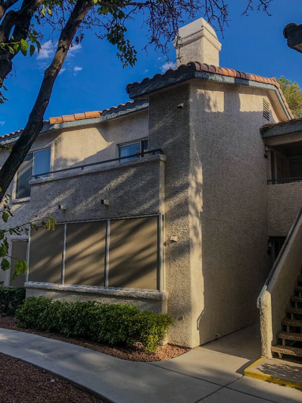 Building Photo - 3038 Tarpon Dr