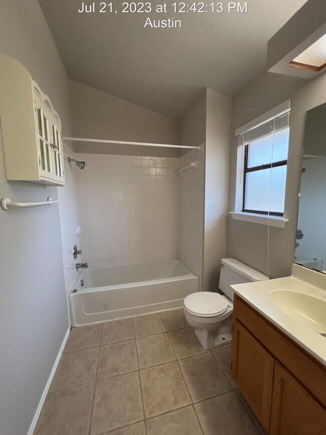 Building Photo - 7906 Tiffany Dr