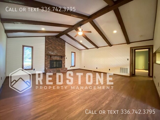 Building Photo - 510 S. Williamson-