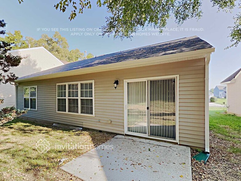Building Photo - 1518 Verese Ct