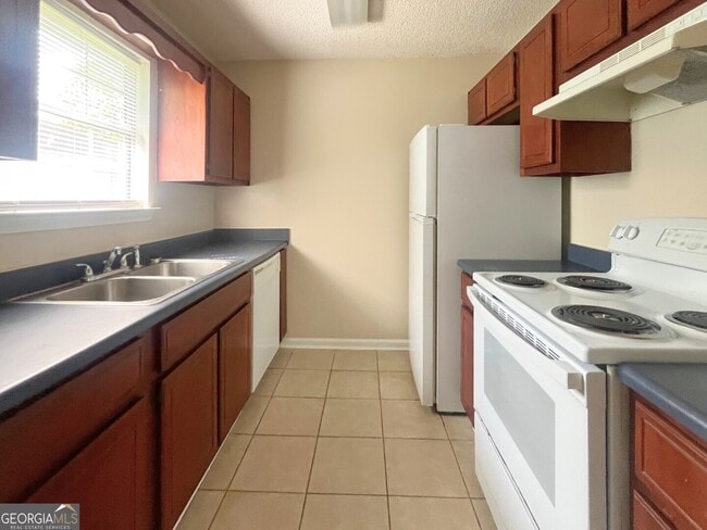 Building Photo - 167 Talbot Ct