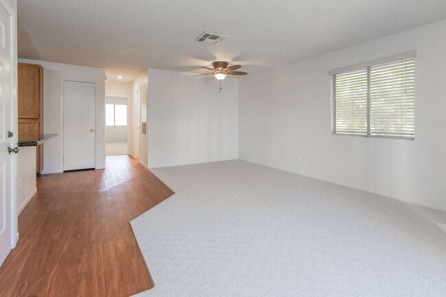 Building Photo - MOVE-IN READY! 2 BEDROOM, 2 BATH, GROUND L...