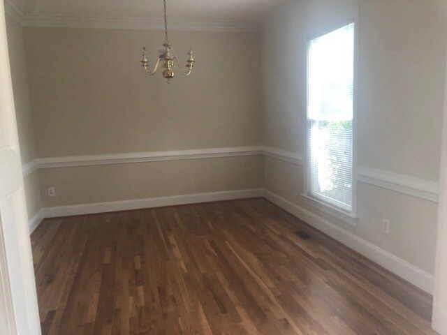 Building Photo - 1817 Misty Hollow Ln