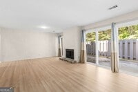 Building Photo - 510 E Ponce de Leon Ave