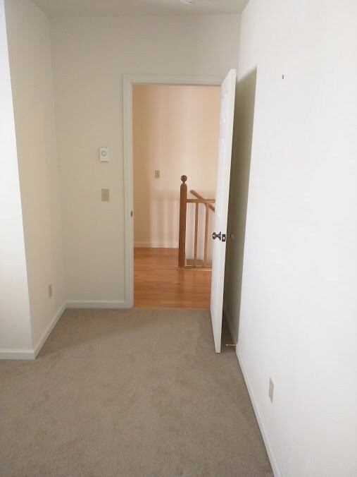 Building Photo - 813 Castello Ave