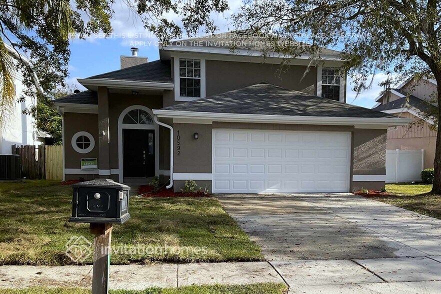 Primary Photo - 10592 Satinwood Cir