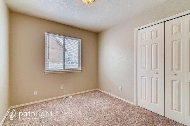 Building Photo - 510 N 30th Ave Ct