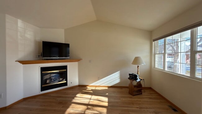 Building Photo - Great Patio Home in Loveland