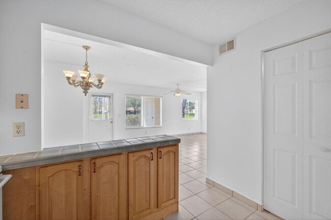 Building Photo - 4992 Sable Pine Cir