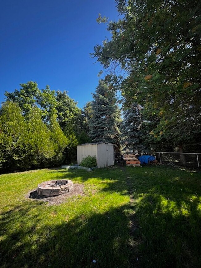 Building Photo - Home in CDA