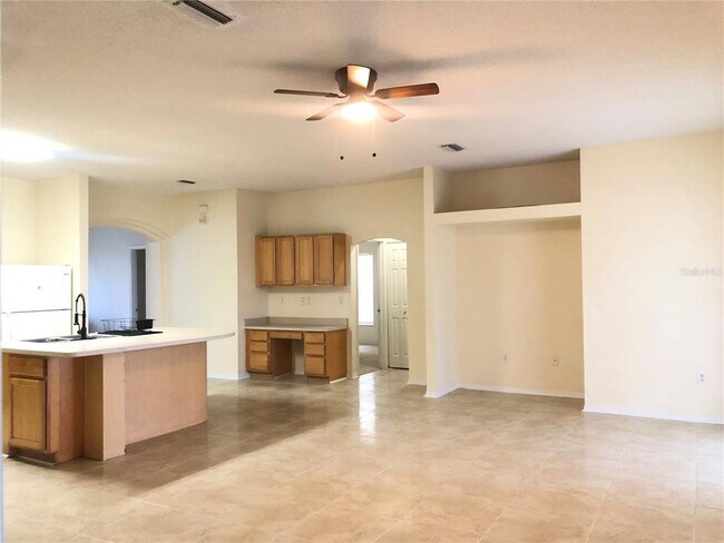 Building Photo - 31 Cordona Dr