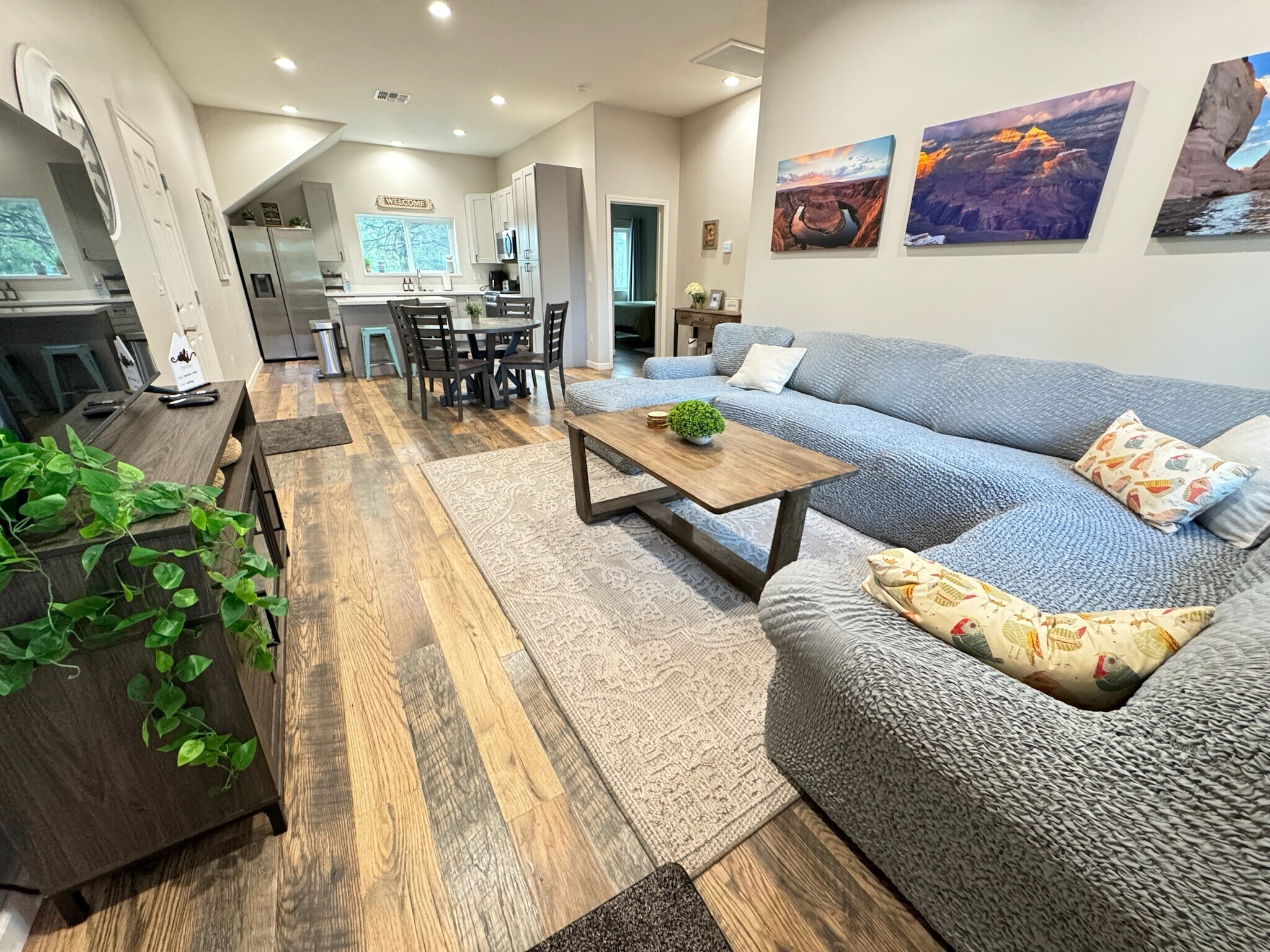 Building Photo - 8688 E Pittman Valley Rd