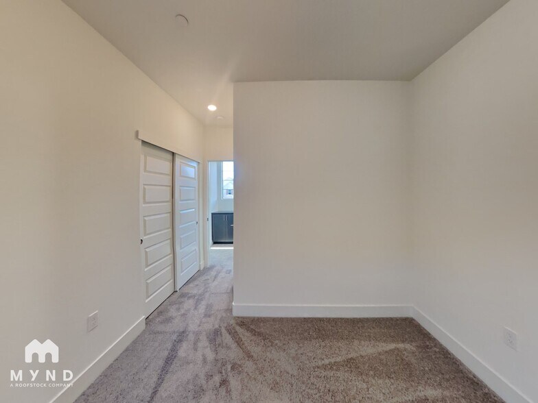 Building Photo - 8932 Upbeat Wy