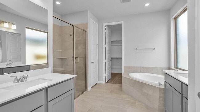 Building Photo - 10918 Spring Wind Dr